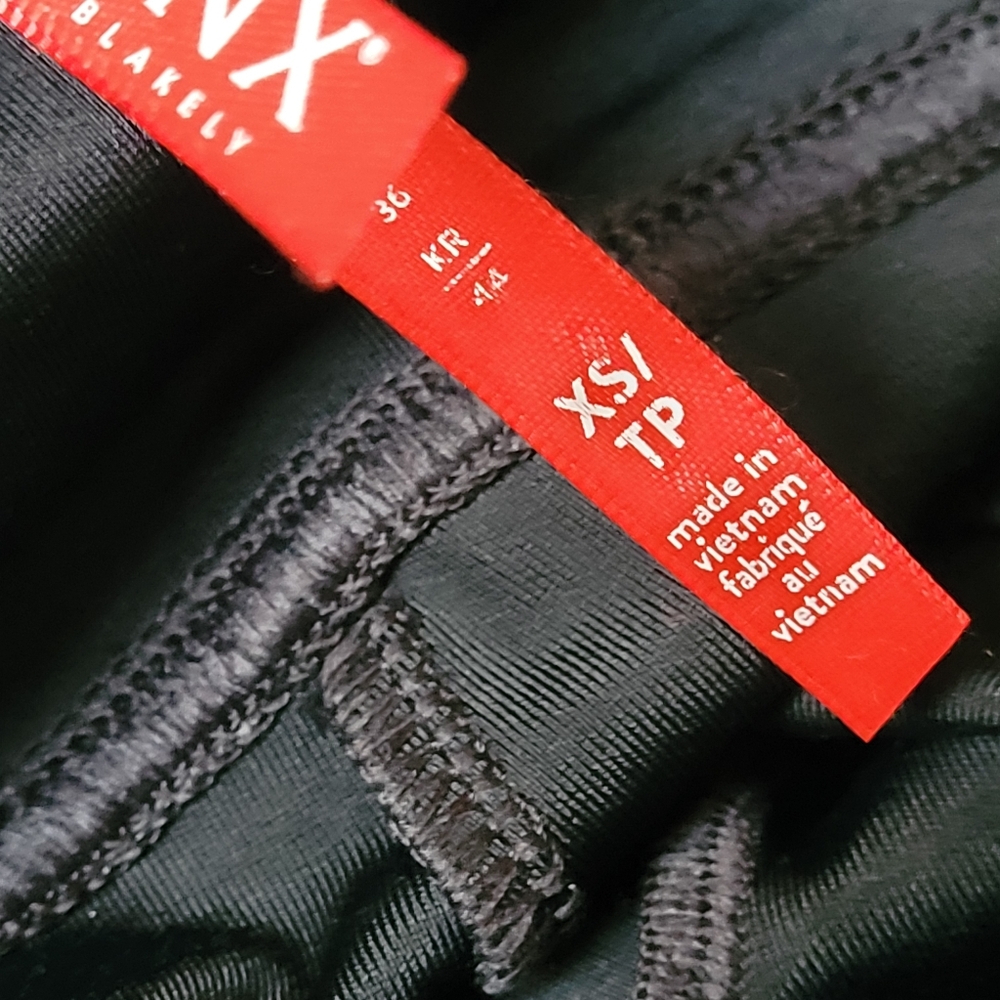SPANX Faux Leather Moto Leggings Black High Rise Skinny Pants XS NWOT - Picture 9 of 10
